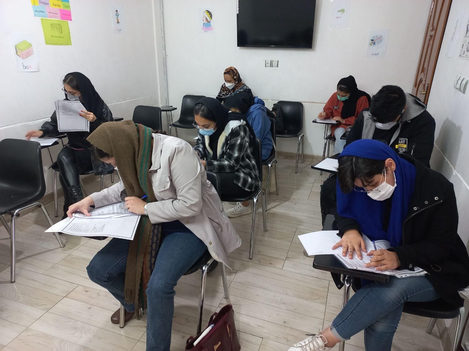 معلم زبان|استخدام آموزشی|پاکدشت, |دیوار