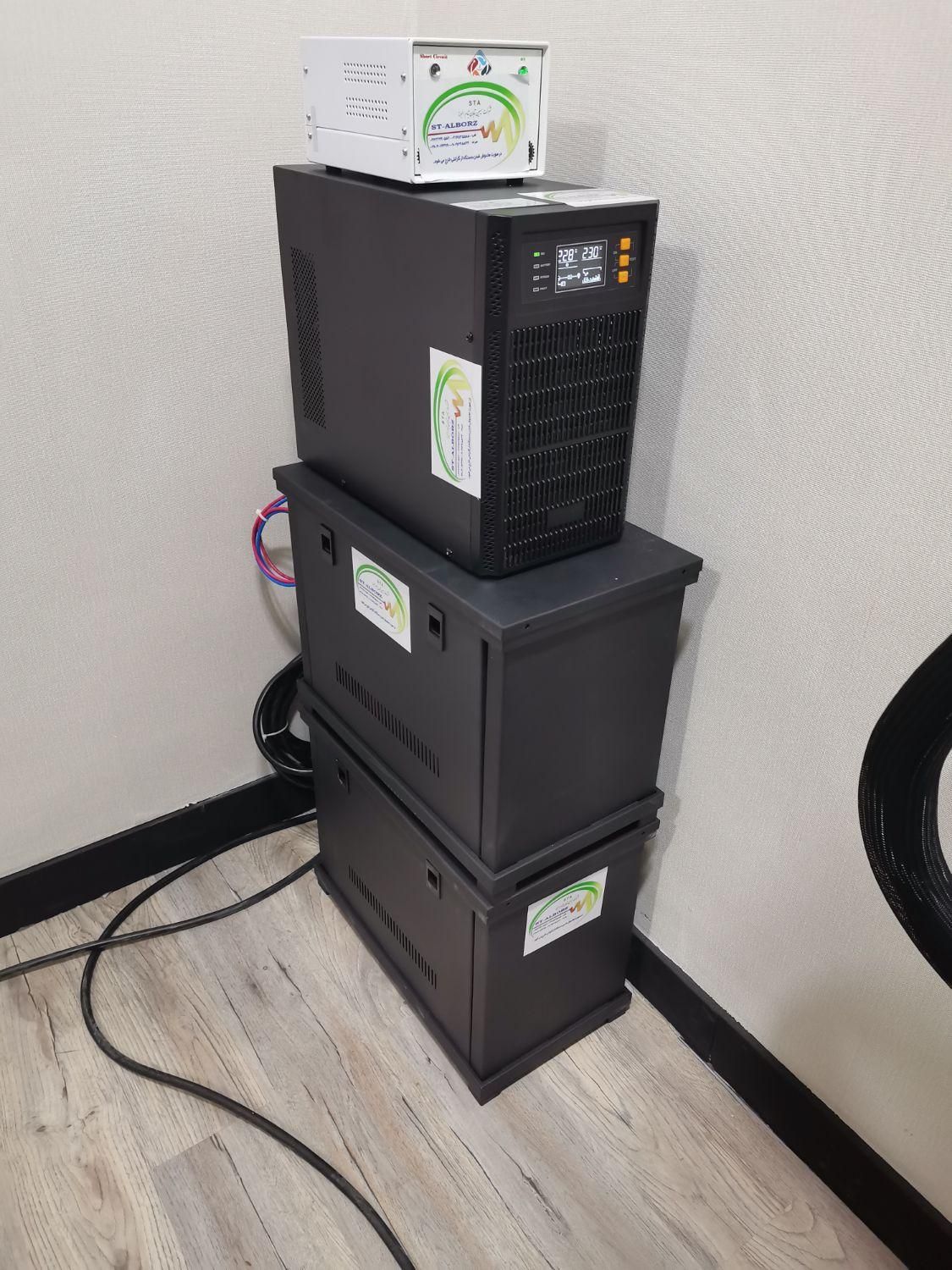 یو پی اس UPS 10KVA آنلاین با باتری 28 آمپر آکبند|قطعات و لوازم جانبی رایانه|کرج, مصباح|دیوار