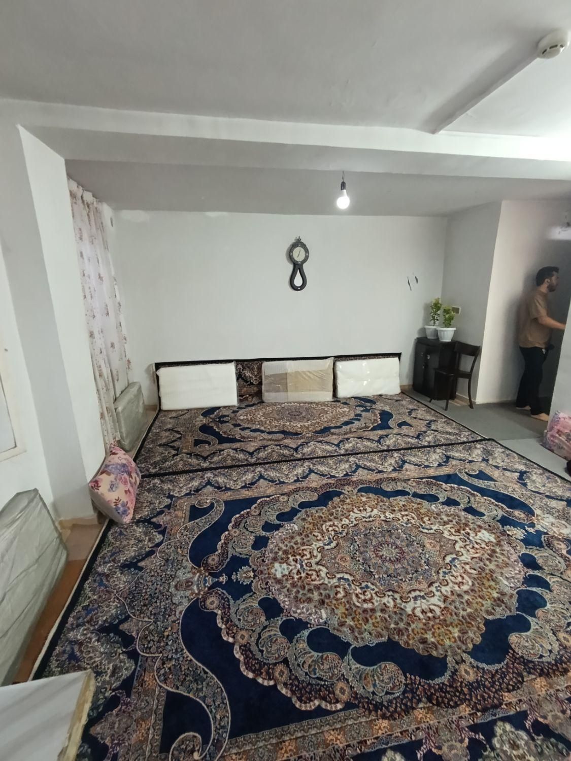 ۵۱متری/خوش نقشه/مجتمع گلستان ری/سنددار/مالک هستم|فروش آپارتمان|تهران, کیانشهر|دیوار