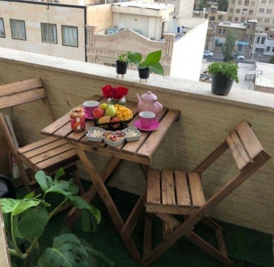 میز و صندلی چوبی تاشو ناهارخوری دو نفره مدل افرا|میز و صندلی غذاخوری|تهران, نواب|دیوار