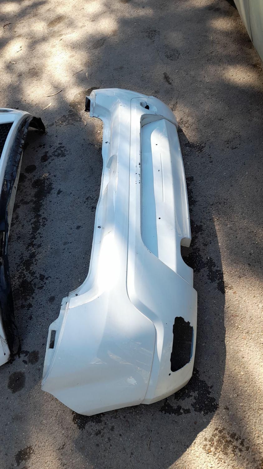 سپر و بدنه ساندرو|قطعات یدکی و لوازم جانبی|شیراز, محراب|دیوار