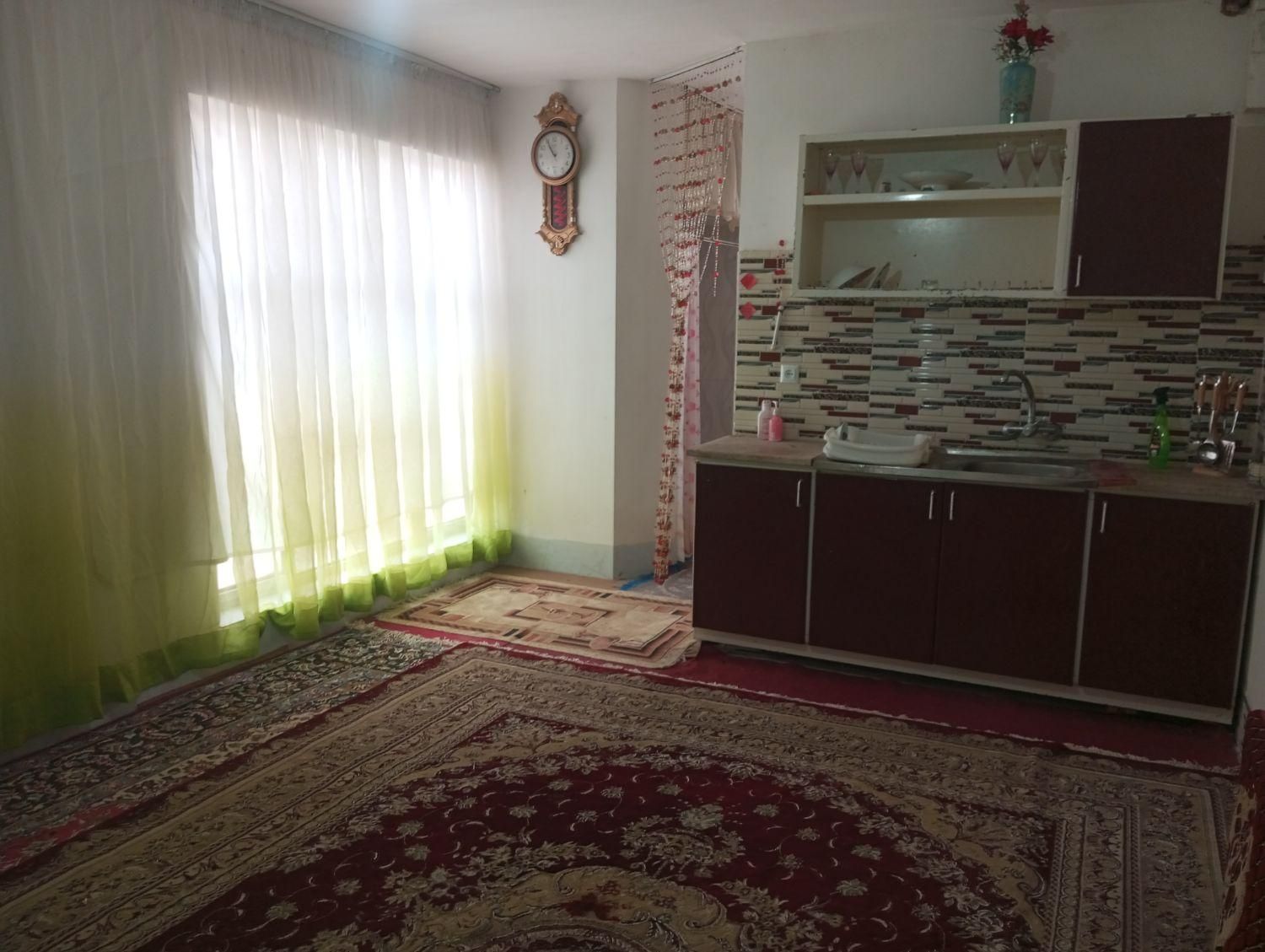 سویت اجاره ای....|اجارهٔ کوتاه‌مدت آپارتمان و سوئیت|مشهد, امیریه|دیوار