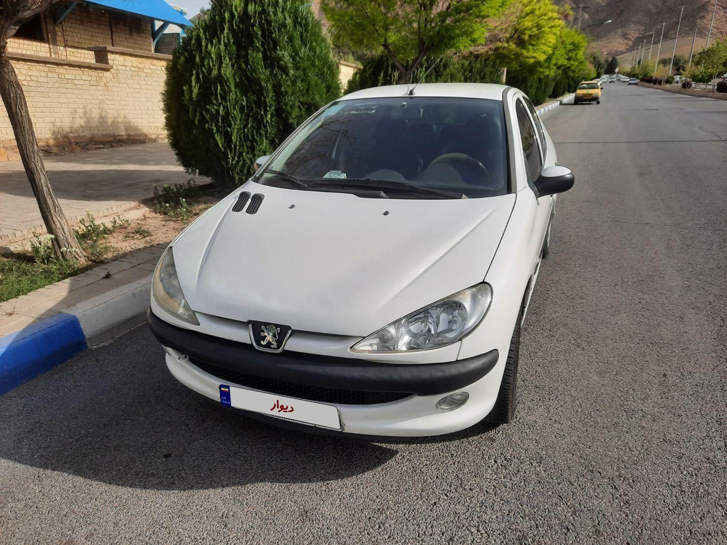پژو 206 SD V8، مدل ۱۳۹۶|خودرو سواری و وانت|ملایر, |دیوار