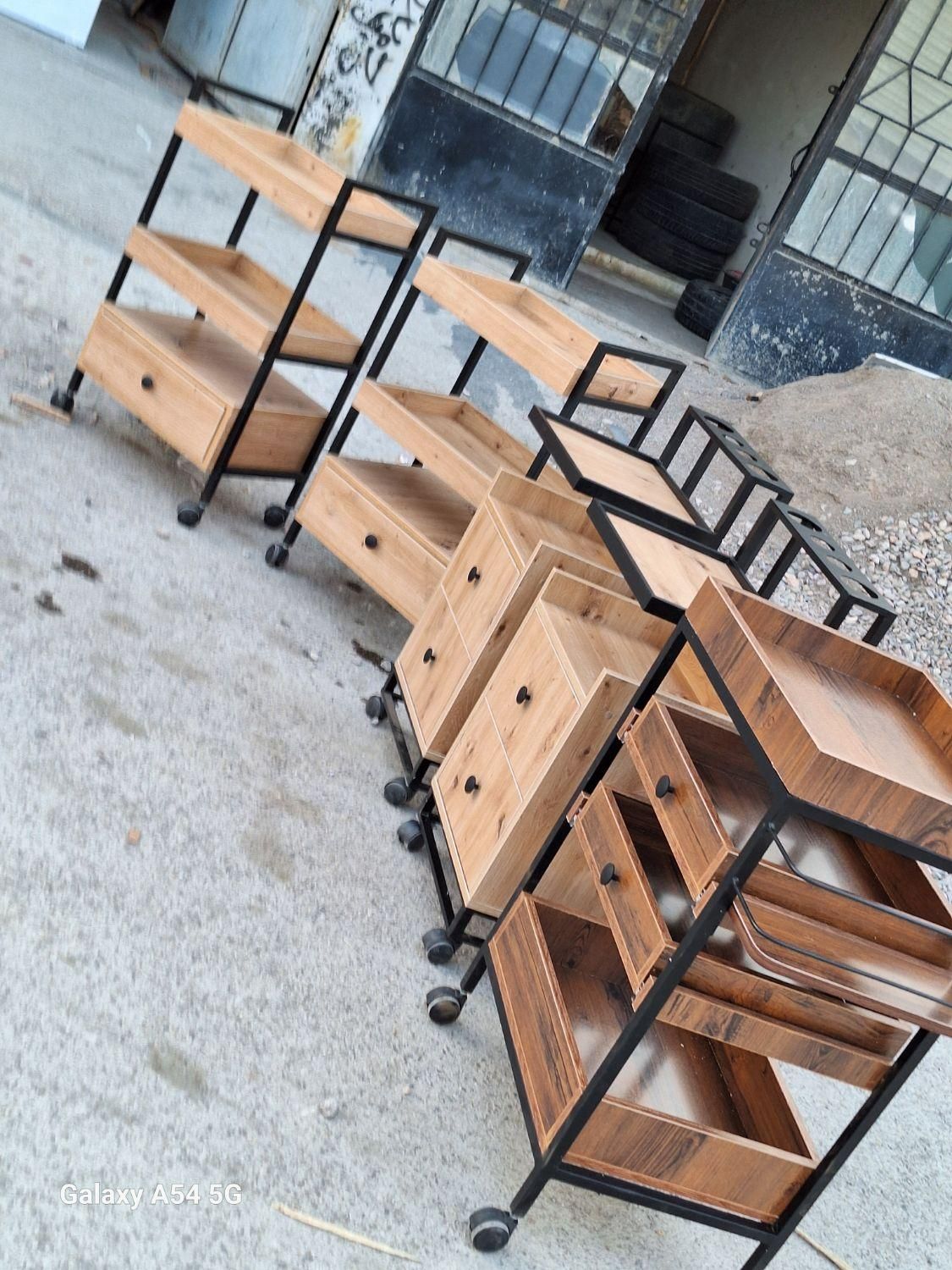 ترولی کمد باکس شلف|آرایشگاه و سالن‌های زیبایی|مشهد, نوید|دیوار