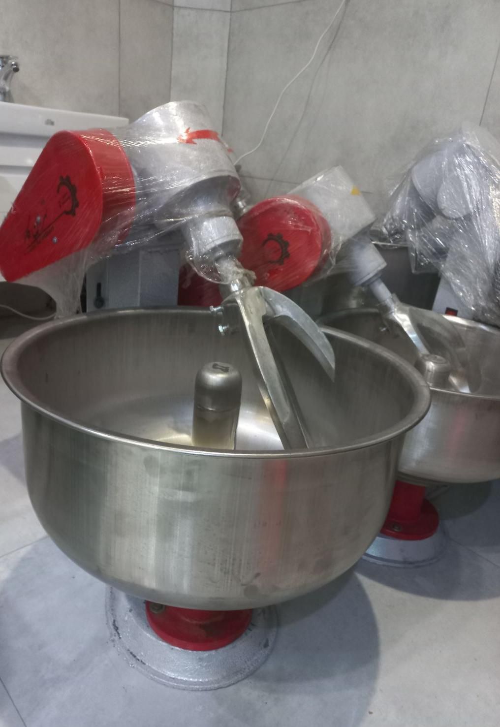 همزن|خردکن، آسیاب، غذاساز|مراغه, |دیوار