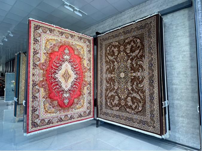 فرش تاپ بیش از ۱۰۰۰ رنگ ۱۲۰۰شانه۱۲متری|فرش|شیراز, شهرک سراج‎|دیوار