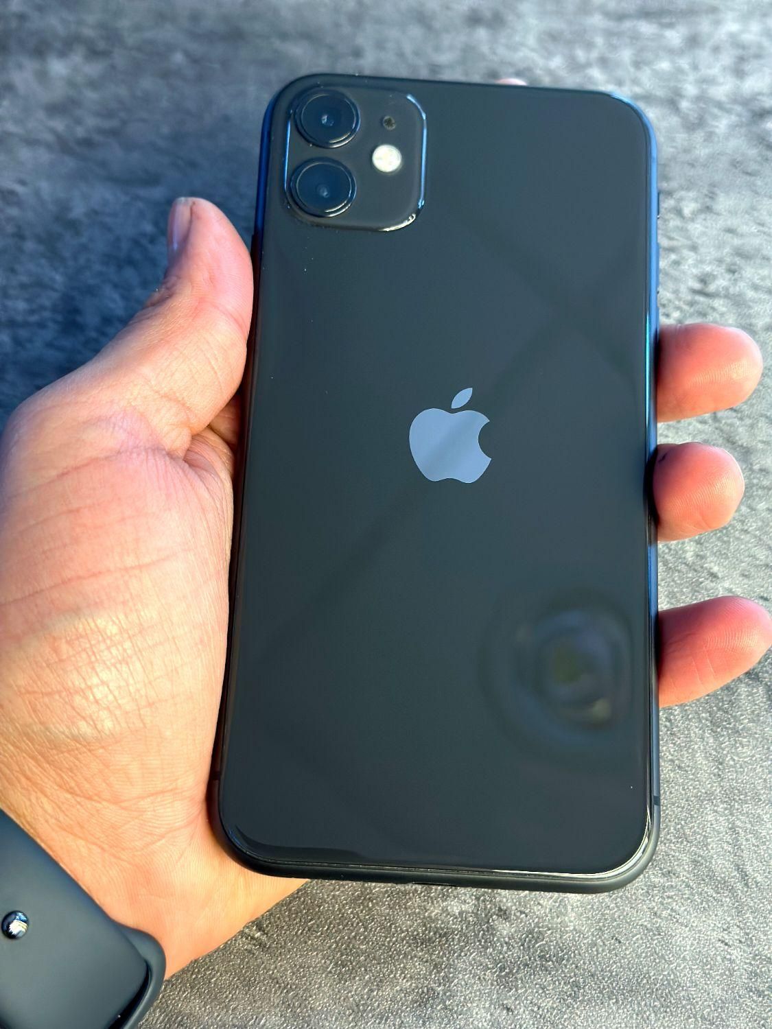 اپل iPhone 11 با حافظهٔ ۱۲۸ گیگابایت|موبایل|تهران, گیشا (کوی نصر)|دیوار