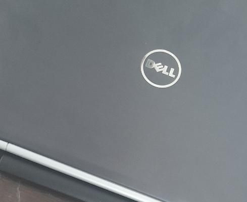 لپتاپ دل DELL در حد آک تمیزه تمیز و سالم بشرط|رایانه همراه|قم, نیروگاه|دیوار