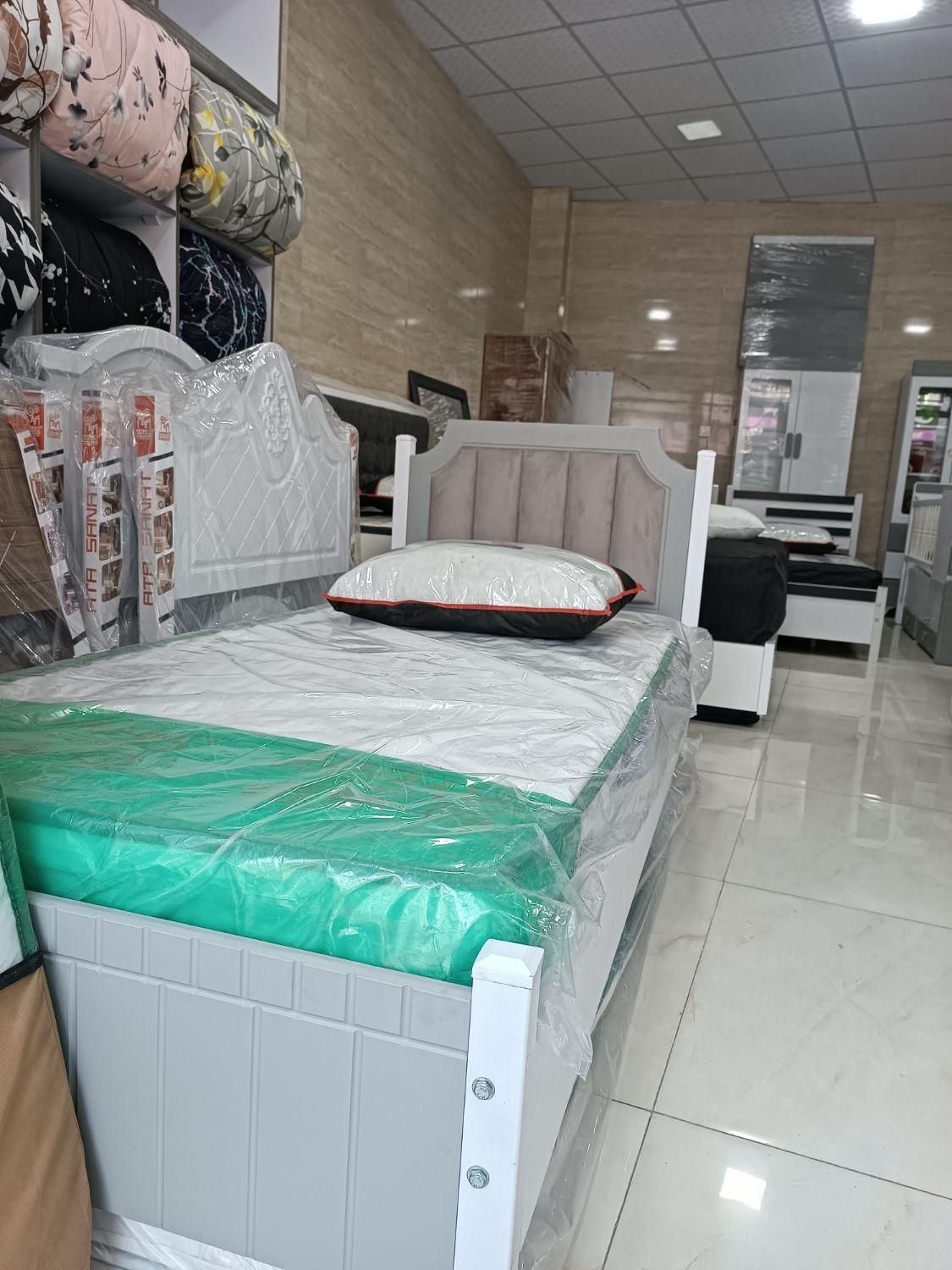 تخت سورنا با رنگبندی|تخت و سرویس خواب|رشت, استقامت ۱|دیوار