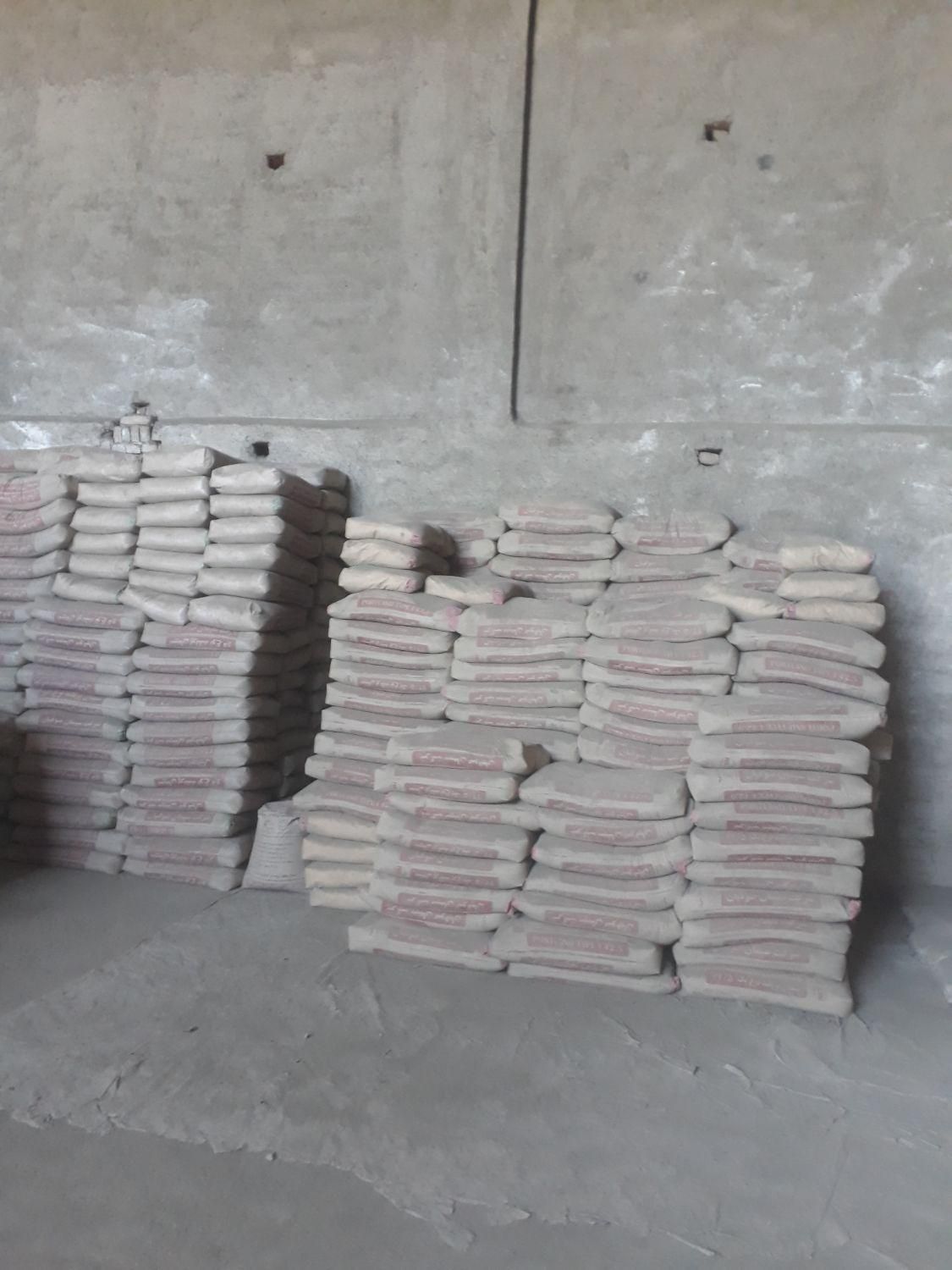 عرضه سیمان صوفیان خوی بوکان عمده مستقیم از کارخانه|عمدهفروشی|تبریز, |دیوار