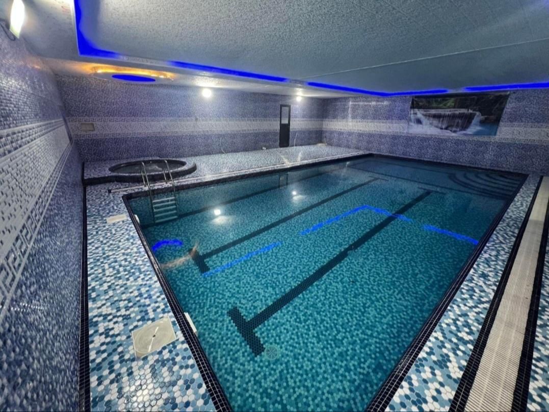 اجاره استخر سرپوشیده و جکوزی ابگرم|اجارهٔ کوتاه‌مدت ویلا و باغ|اصفهان, شفق|دیوار