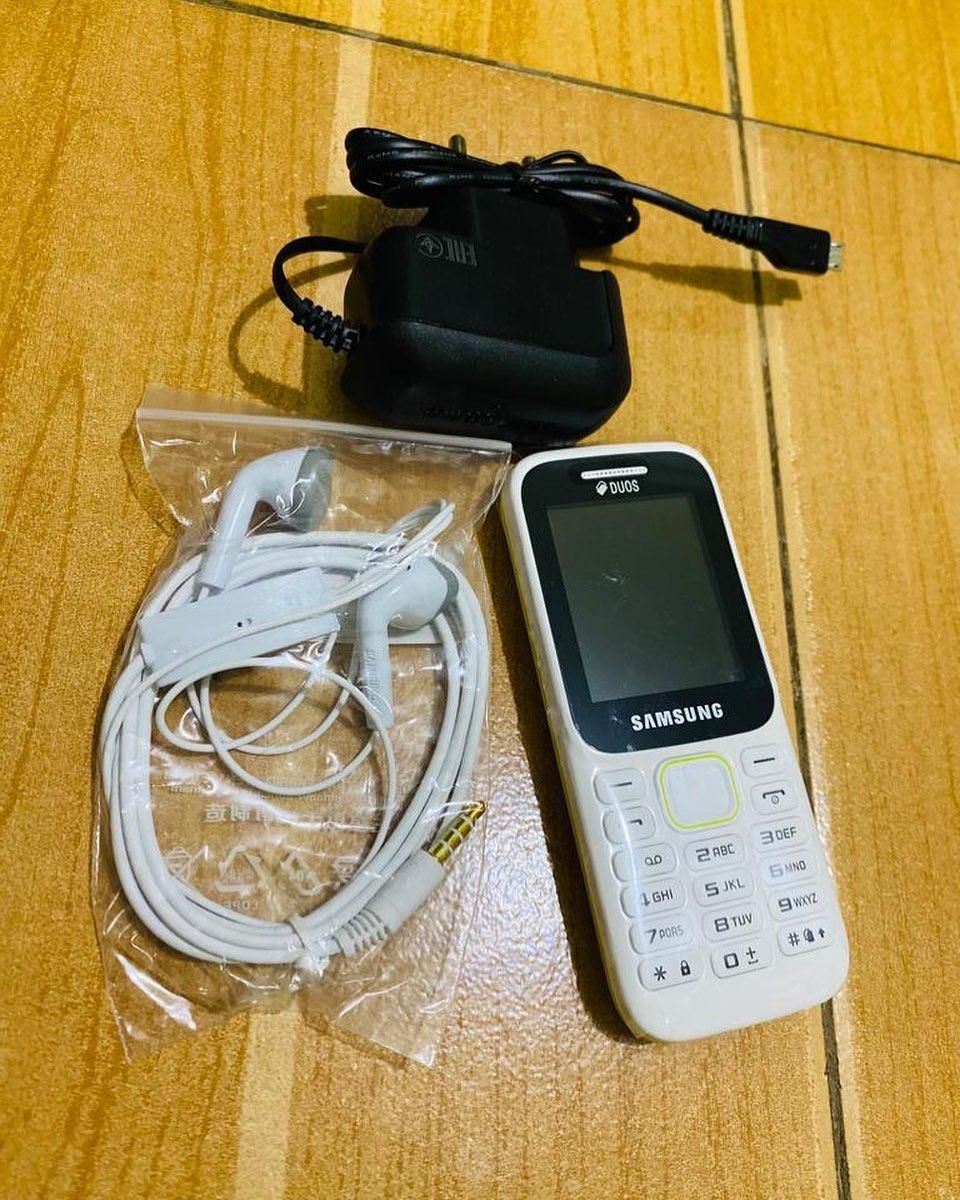 سامسونگ اصلی/B3I0*گارانتی/مخصوص سرباز نظامیان|موبایل|مشهد, حرم مطهر رضوی|دیوار