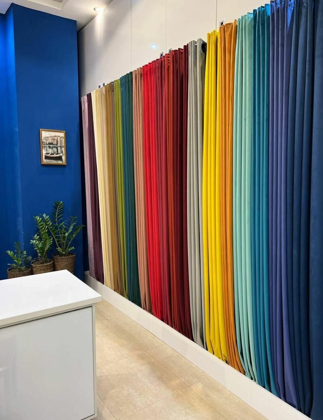 پرده آماده منزل ویلا مخمل کتان حریر|پرده، رانر، رومیزی|نوشهر, |دیوار