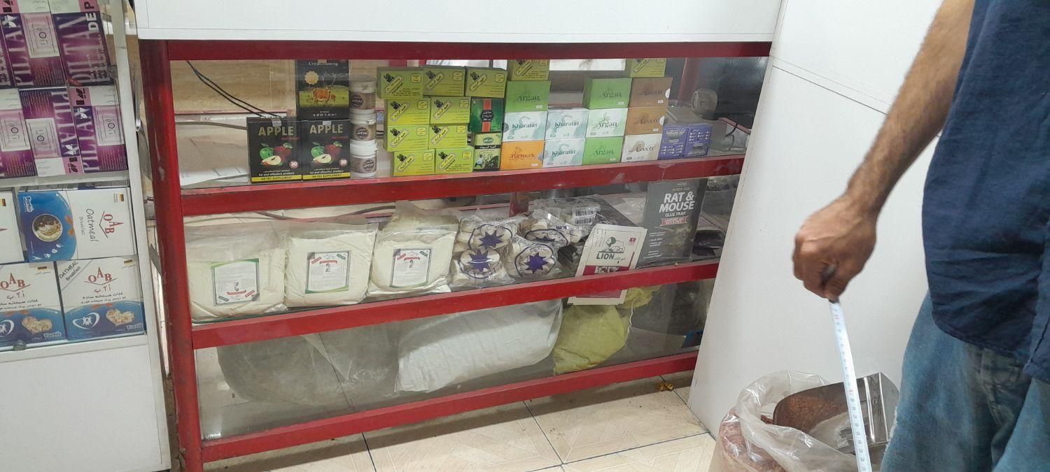 ،ویترین‌آهنی‌چوبی،سایه‌بان‌‌،شیشه‌جای‌‌چای‌ونبات‌و|فروشگاه و مغازه|خاوران, |دیوار