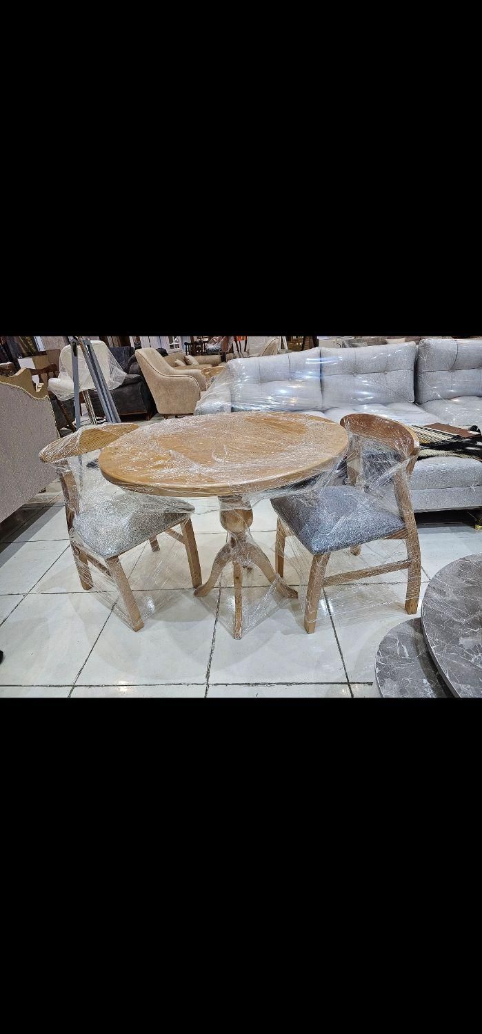 میزناهارخوری|میز و صندلی غذاخوری|رشت, رودبارتان|دیوار