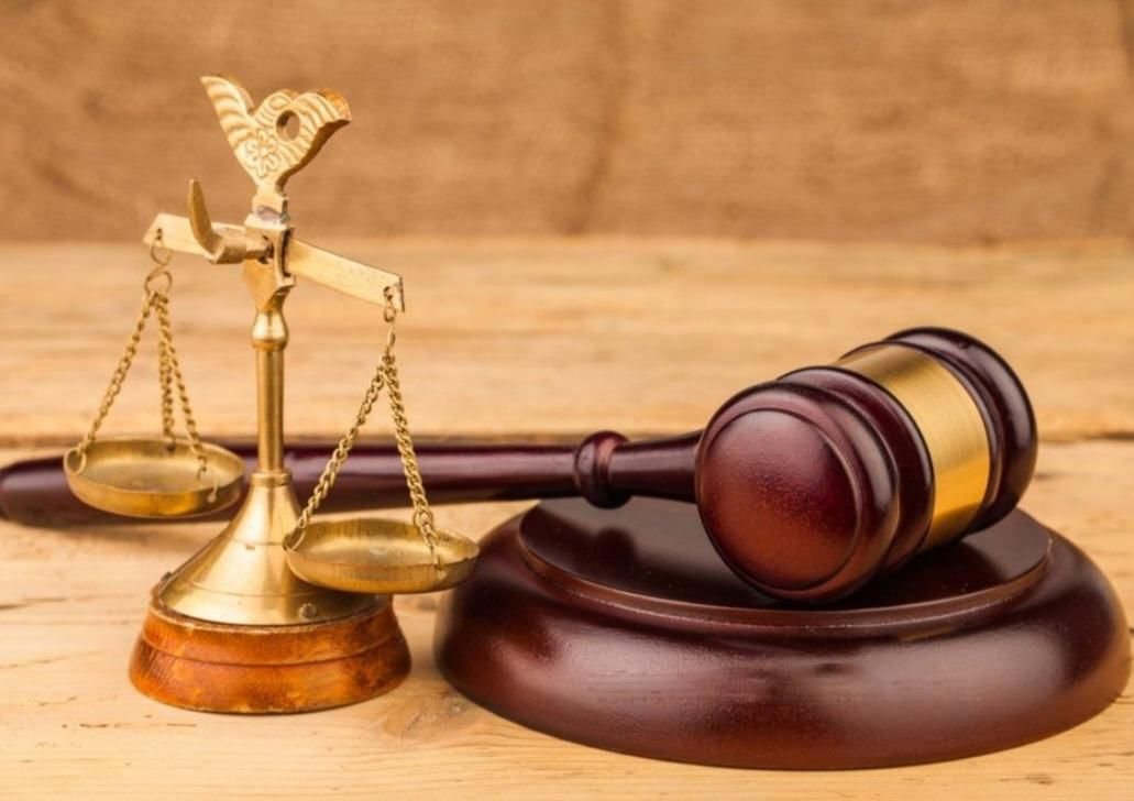 وکیل باسابقه پایه یک و استاددانشگاه|خدمات مالی، حسابداری، بیمه|قزوین, |دیوار