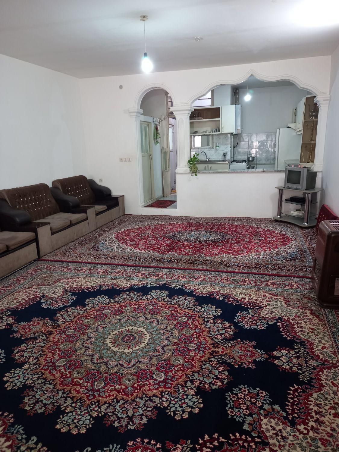 سوییت طبرسی شمالی ۴ نزدیک حرم با پارکینگ|اجارهٔ کوتاه‌مدت آپارتمان و سوئیت|مشهد, طبرسی شمالی|دیوار