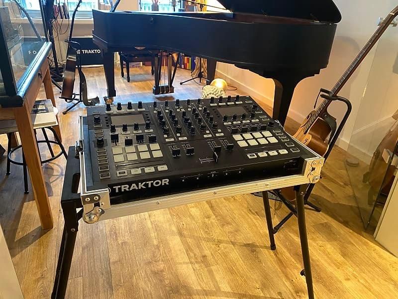 Native Instruments Traktor Kontrol S8|صوتی و تصویری|تهران, جردن|دیوار