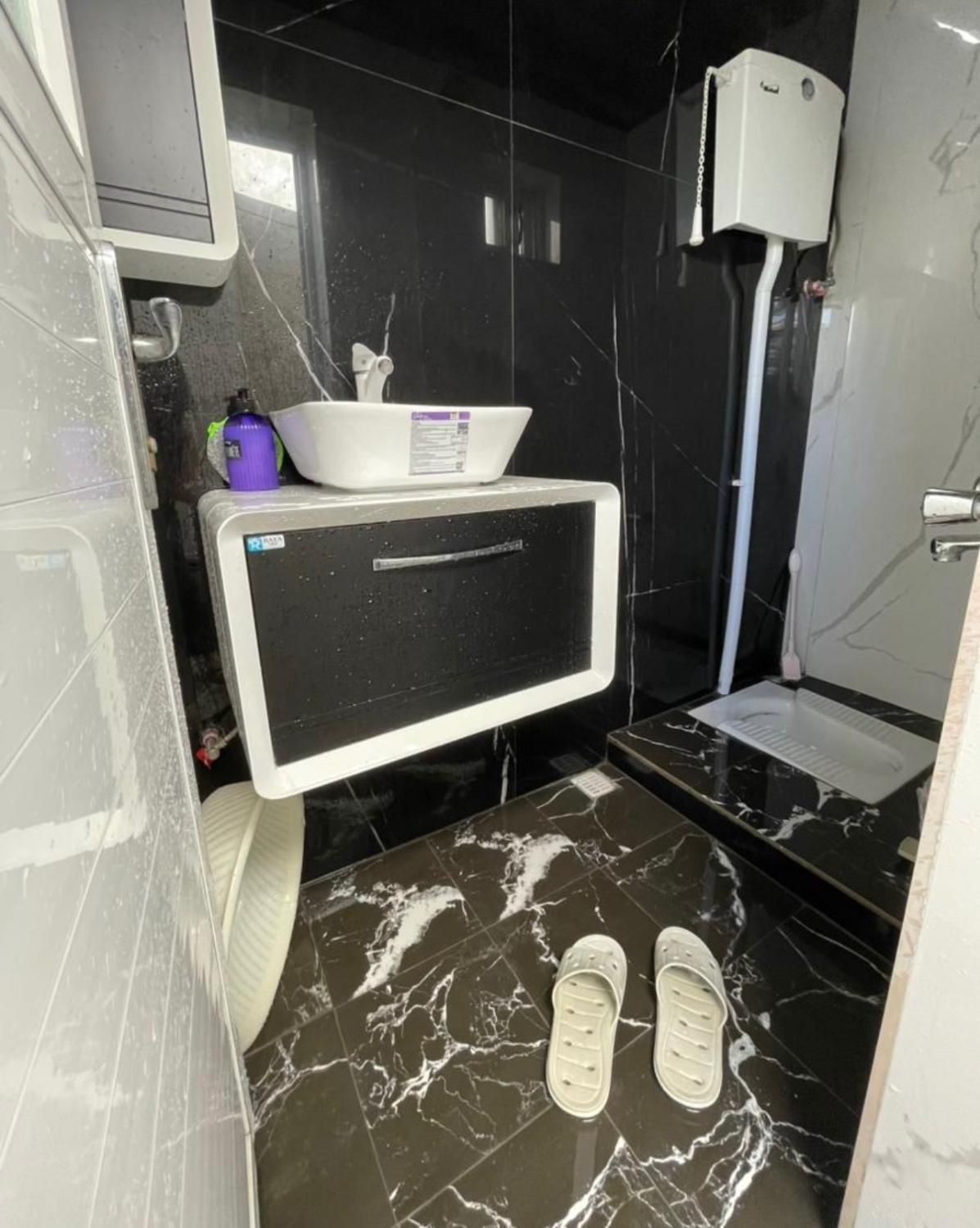 ویلادوخوابه بسیار تمیزبدون واسطه وکمیسیون(با wifi)|اجارهٔ کوتاه‌مدت ویلا و باغ|سلمان‌شهر, |دیوار