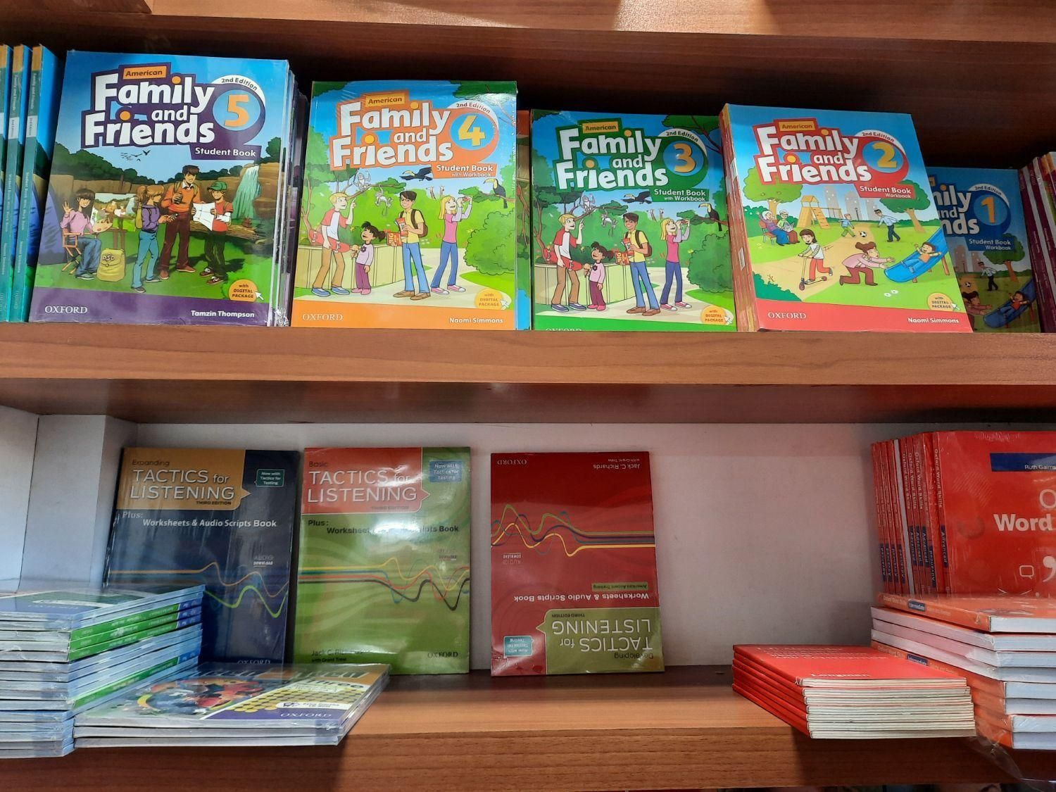 کتاب زبان انگلیسی موسسه فمیلی هیپ فرست انگلیش|کتاب و مجله آموزشی|مشهد, گلبرگ شمالی|دیوار