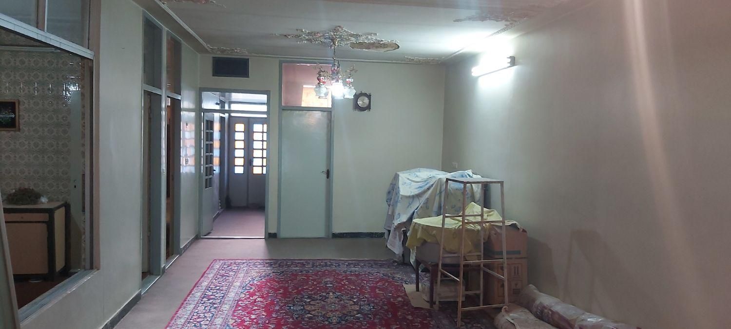 منزل ویلایی ۳۱۵ متر محدوده پژن و پژمان|فروش خانه و ویلا|مشهد, راه آهن|دیوار