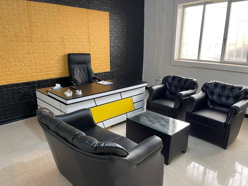 مبلمان اداری چستر مشکی میز و صندلی|دفتر کار|تهران, شهرک ولیعصر جنوبی|دیوار