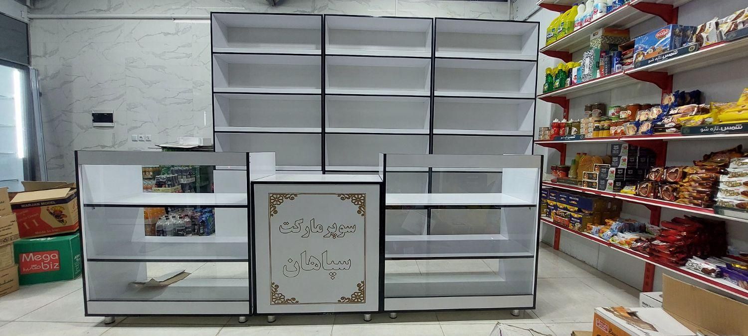 جالباسی کمد قفسه ویترین کتابخونه فروشگاه و مغازه|فروشگاه و مغازه|اصفهان, محله سفلی|دیوار