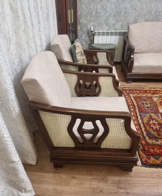 مبل ۷ نفره چوبی و حصیری|مبلمان خانگی و میز عسلی|مشهد, سجاد شهر|دیوار