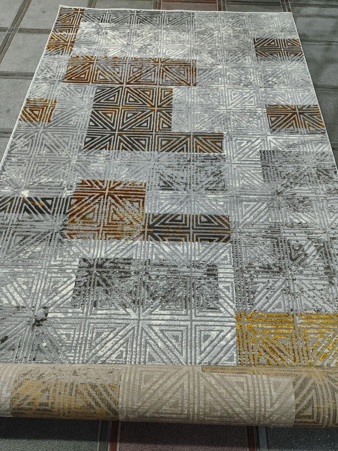 فرش فانتزی برشی طرح ویشکا *شهر|فرش|قم, امامزاده ابراهیم|دیوار