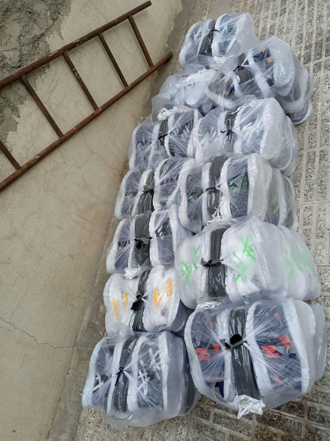 صندل دمپایی کفش کتانی کتونی دیپلمات طپی جورابی|کیف، کفش، کمربند|رباط‌کریم, آدران|دیوار