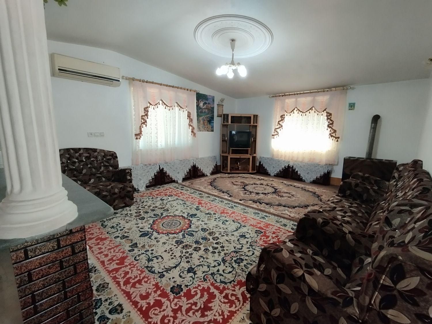 اجاره روزانه/هفتگی/ماهانه ویلا ۸۰ متری|اجارهٔ کوتاه‌مدت ویلا و باغ|چابکسر, |دیوار