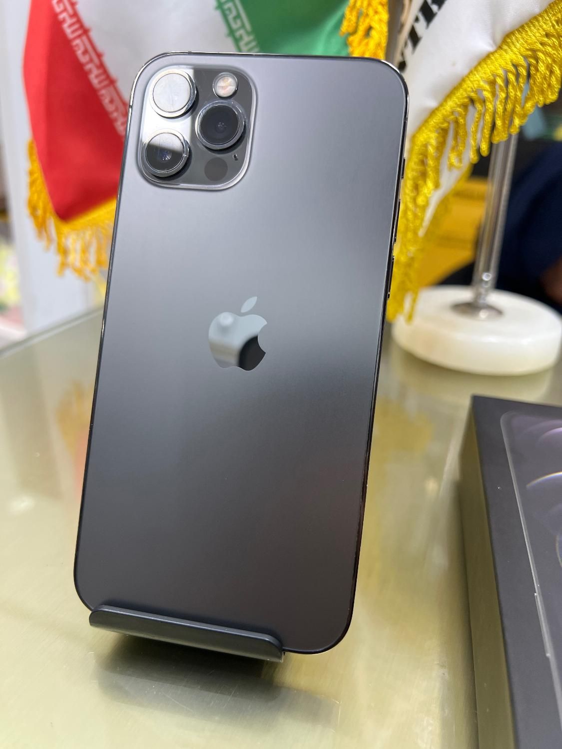 Iphone 12pro Zaa 128gنقد اقساط بلند مدت|موبایل|تهران, زیبادشت|دیوار