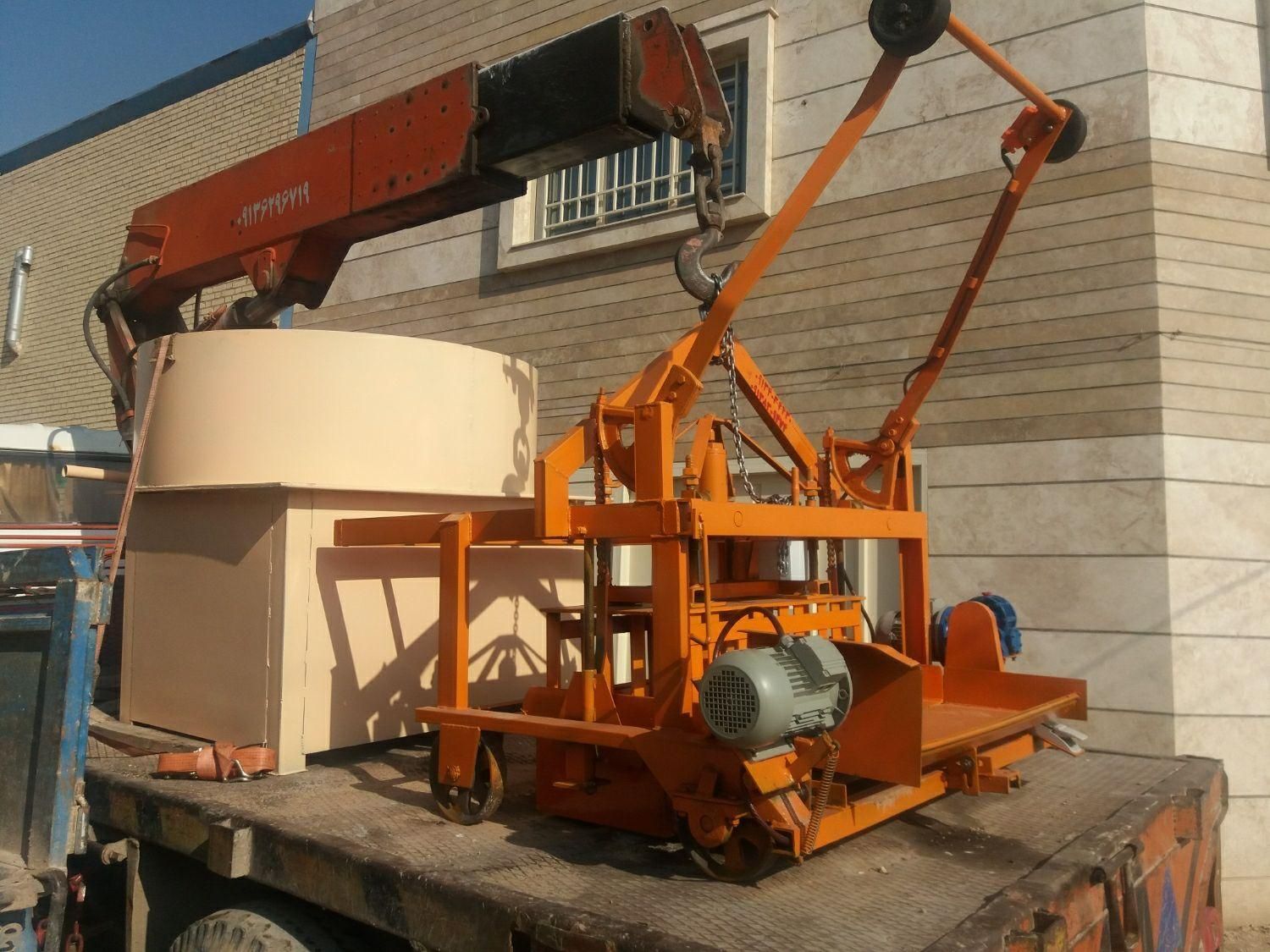 فیدبرقی بتنی بلوک زن هیدرولیکا|ماشین‌آلات صنعتی|یزد, |دیوار