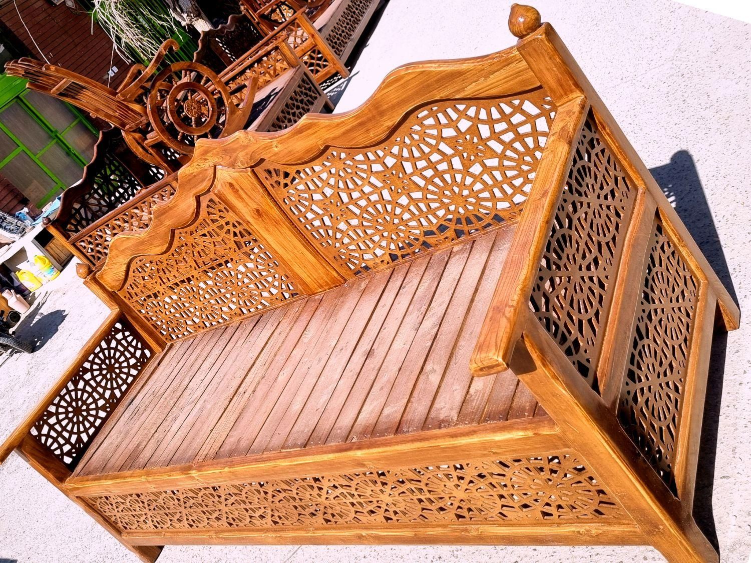 تخت سنتی سایز مبلمانی ۳ نفره ۱۲۲۲|مبلمان خانگی و میز عسلی|اصفهان, زاجان|دیوار