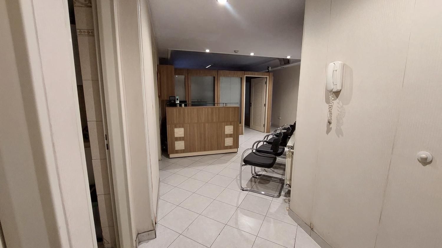 98 متر/فول امکانات/قایم مقام فراهانی خارج طرح|فروش دفتر کار، اتاق اداری، مطب|تهران, عباسآباد|دیوار