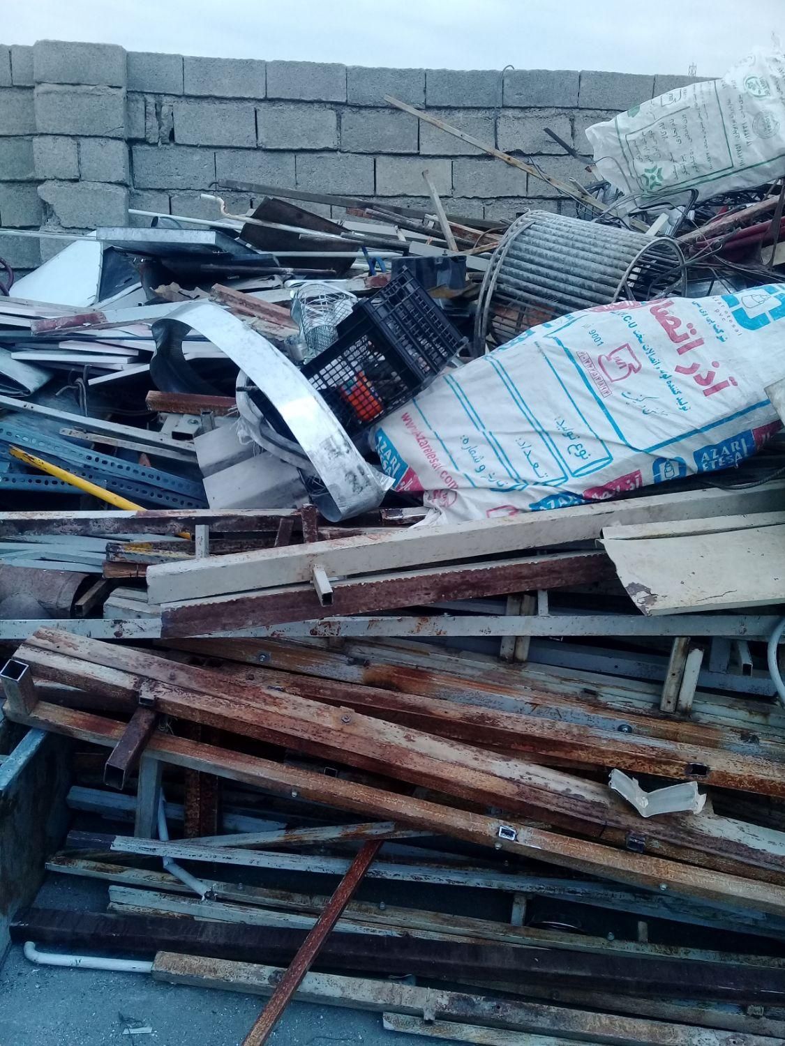 ضایعات عمدت و جزئ با باسکول دیجیتال|عمدهفروشی|ایلام, |دیوار