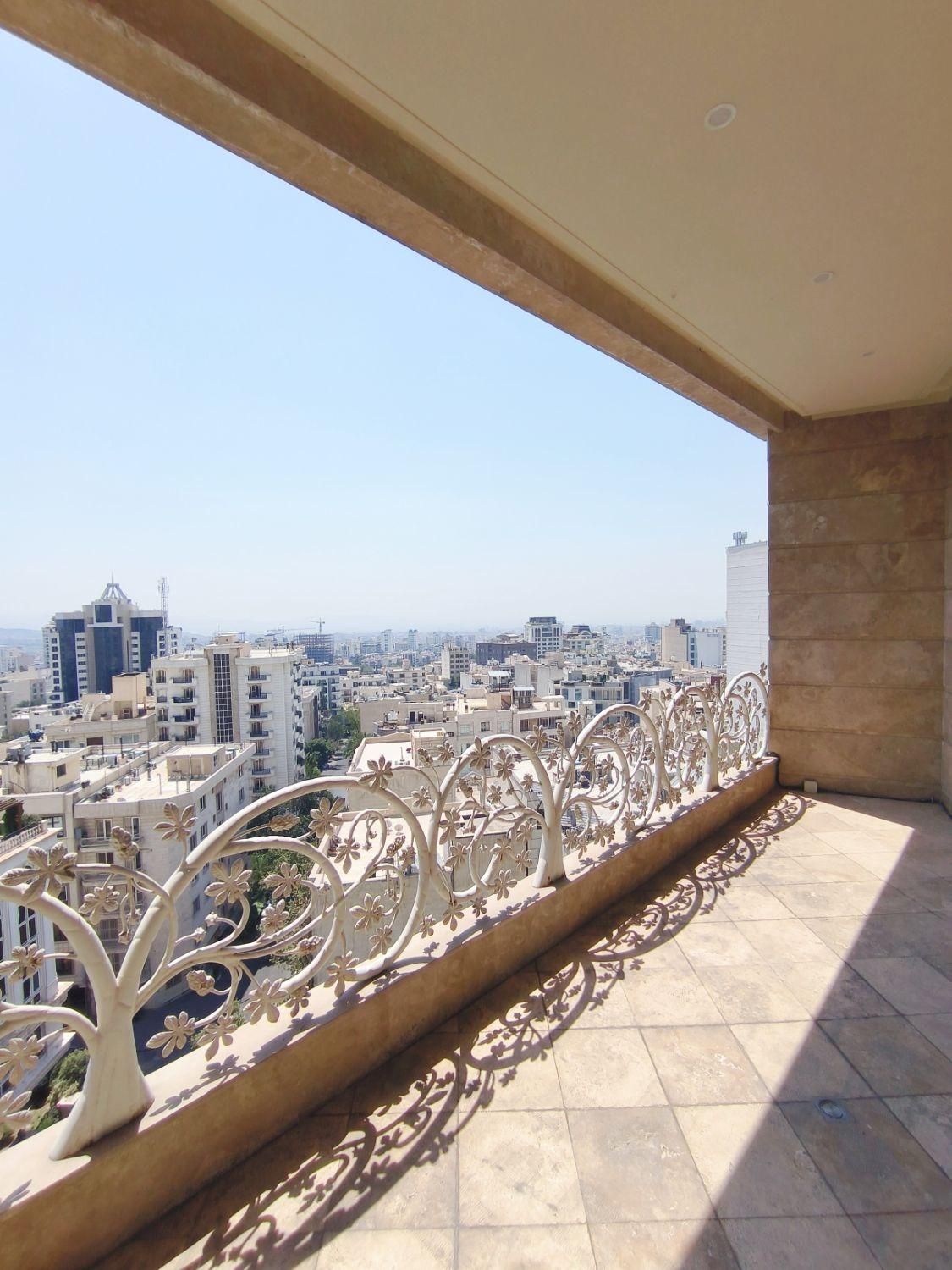 اقامت در ارتفاع  ، ۲۰۰ متر لوکس با ویو ابدی شهر|فروش آپارتمان|تهران, اختیاریه|دیوار
