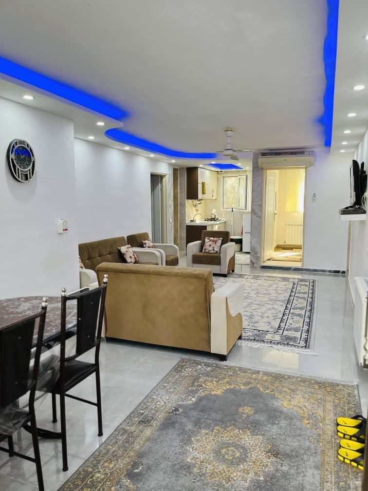 سوئیت ۲خوابه با وان جکوزی|اجارهٔ کوتاهمدت آپارتمان و سوئیت|بندر انزلی, معلم|دیوار