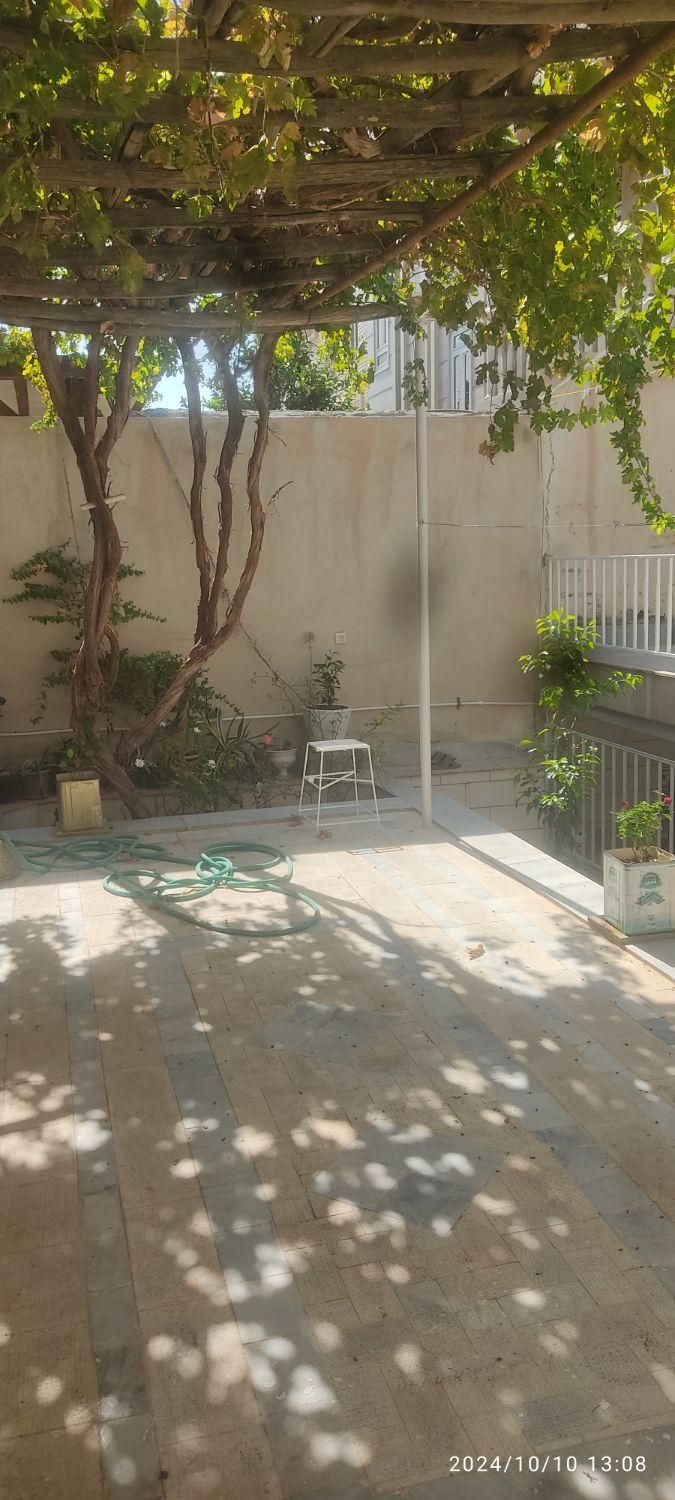 خانه جهت اجاره روزانه|اجارهٔ کوتاه‌مدت آپارتمان و سوئیت|مهریز, |دیوار