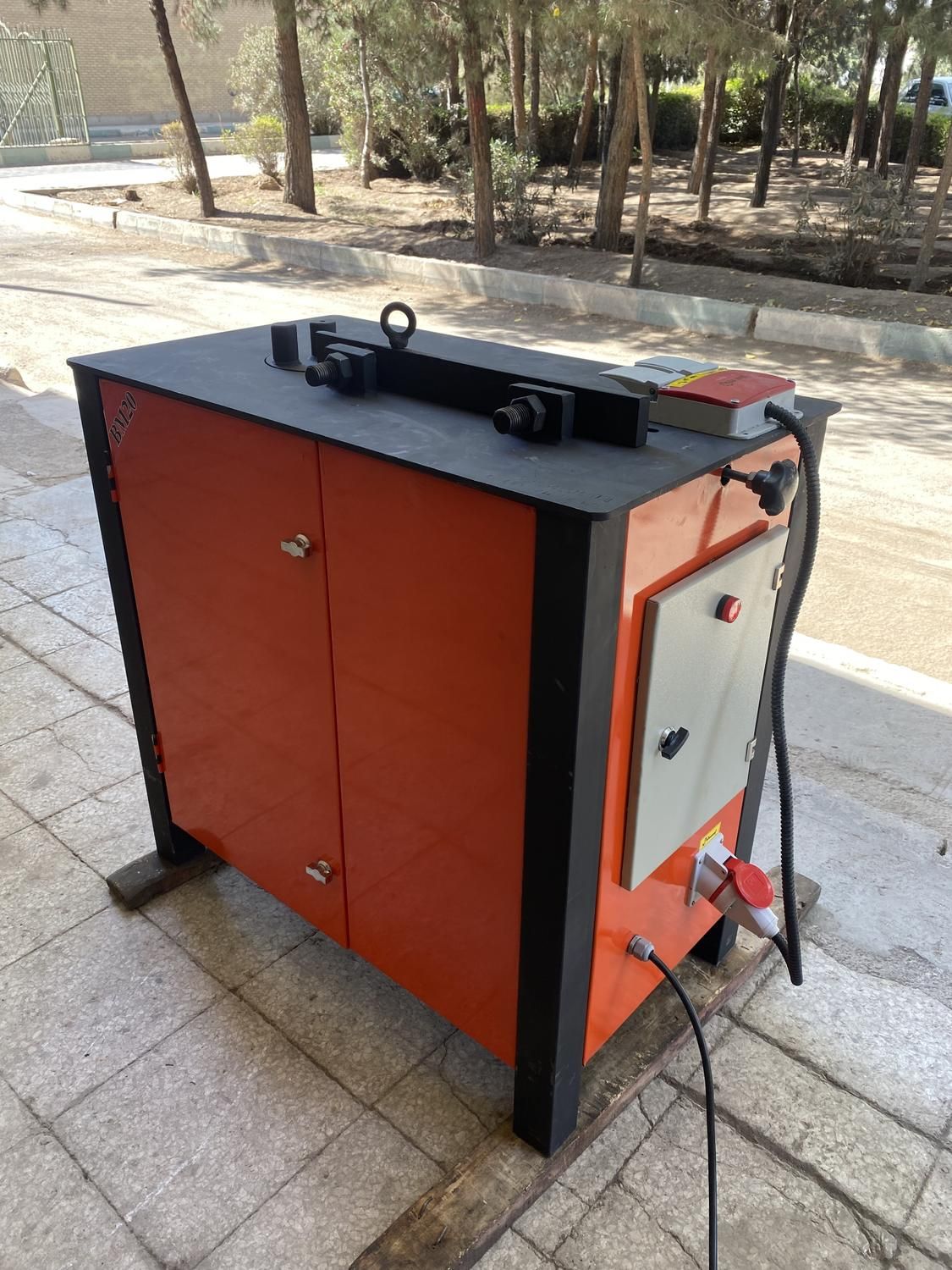 دستگاه خمکن و خاموت زن|ماشینآلات صنعتی|اصفهان, شهرک صنعتی امیرکبیر (شاپور جدید)|دیوار