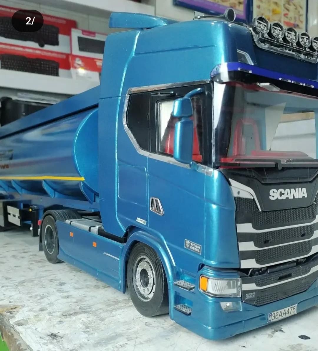 ماکت کامیون چوبی اسکانیا s500  و تانکر حمل نفت|اسباب‌‌بازی|تهران, جوادیه تهرانپارس|دیوار