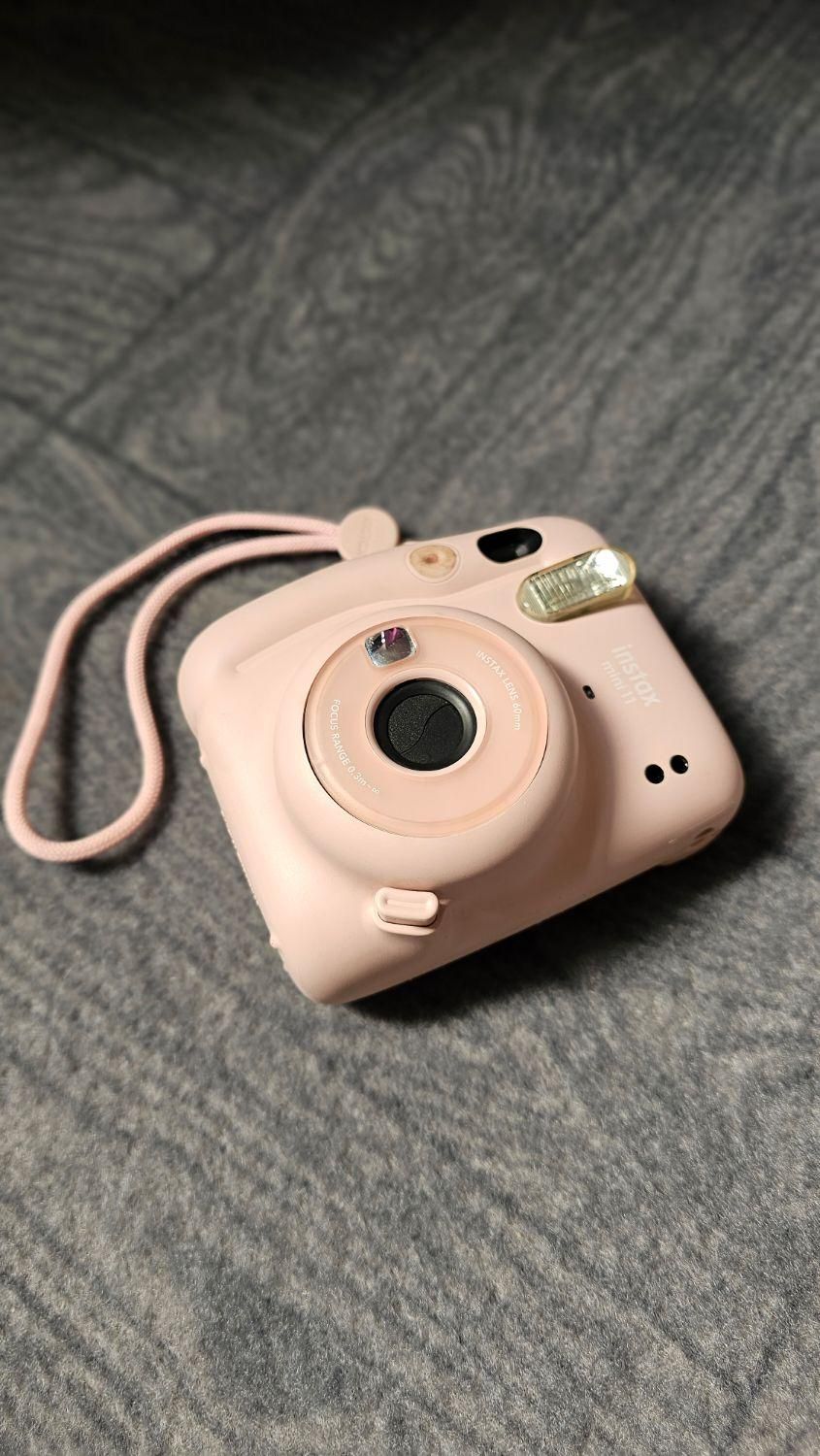 دوربین عکاسی فوجی instax mini 11|دوربین عکاسی و فیلم‌برداری|تهران, مشیریه|دیوار