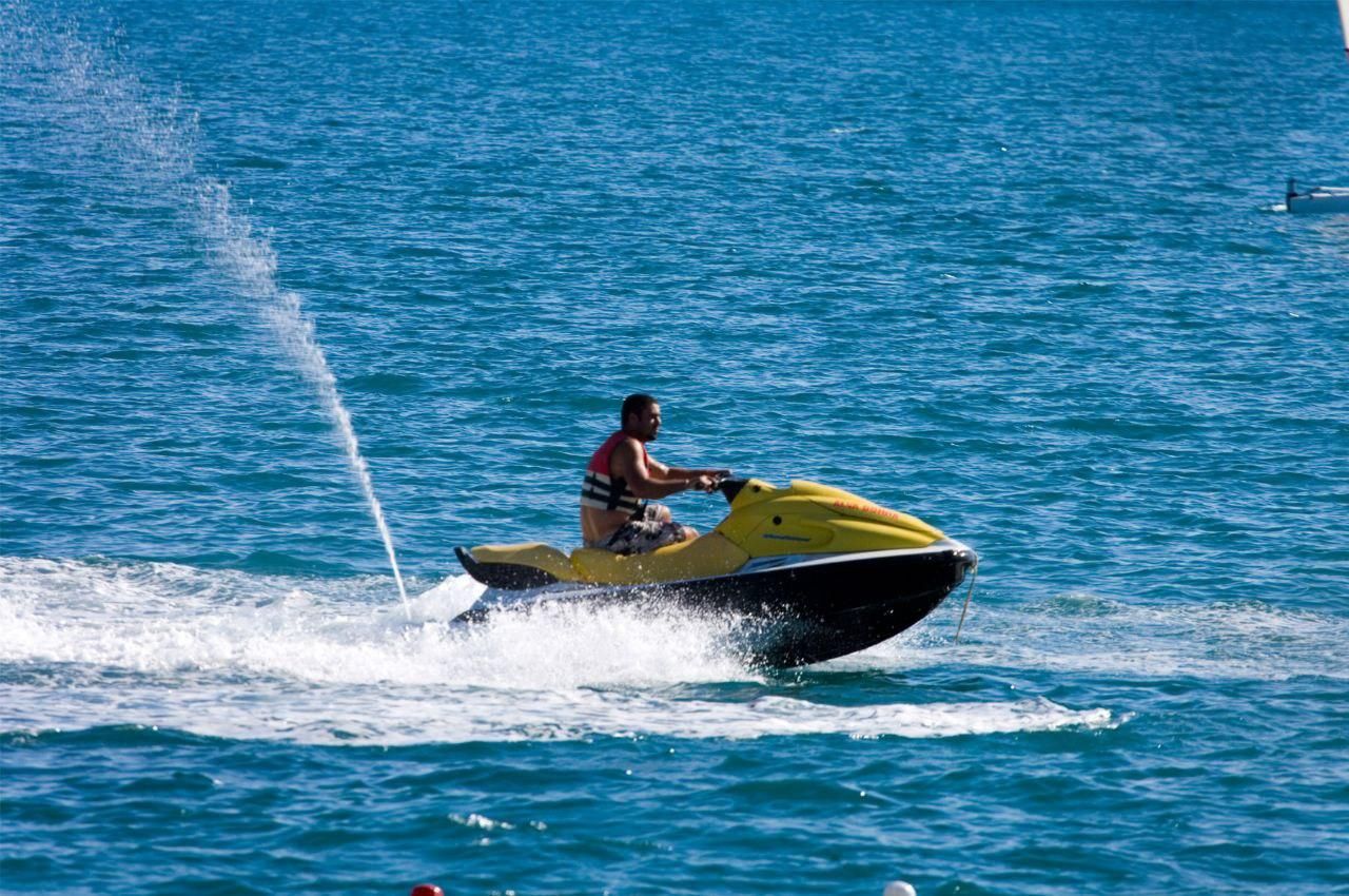 تفریحات دریایی|غواصی و ورزش‌های آبی|قشم, |دیوار