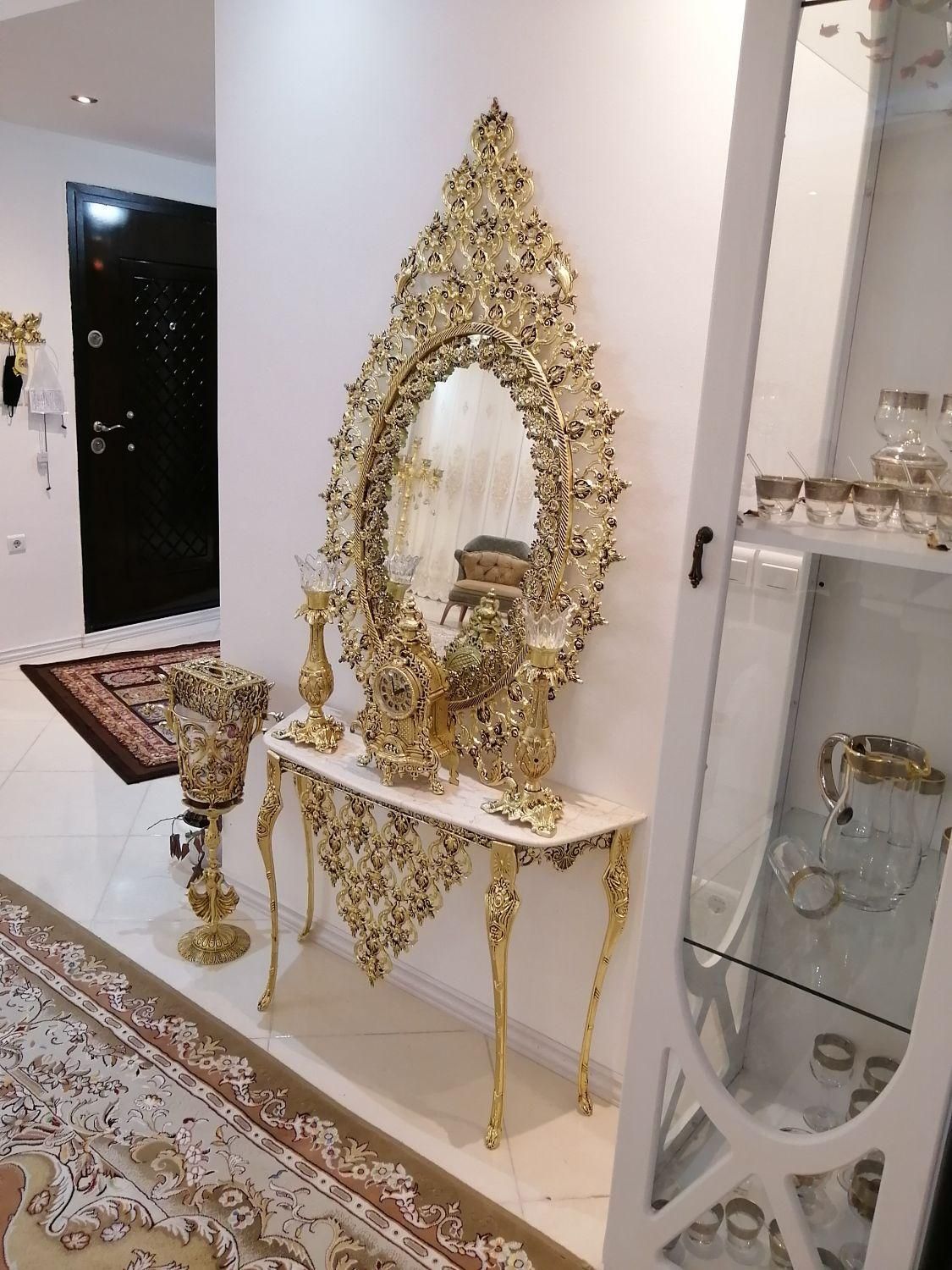 آینه شمعدان آینه کنسول کنار سالنی آینه کنارسالنی|صنایع دستی و سایر لوازم تزئینی|مشهد, طلاب|دیوار