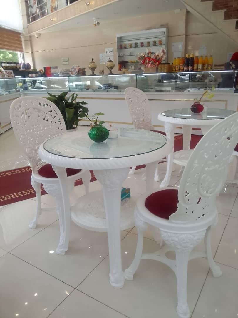 میز و صندلی پلاستیکی دانیال مشهد دوام نهارخوری غذا|میز و صندلی غذاخوری|مشهد, عبادی|دیوار