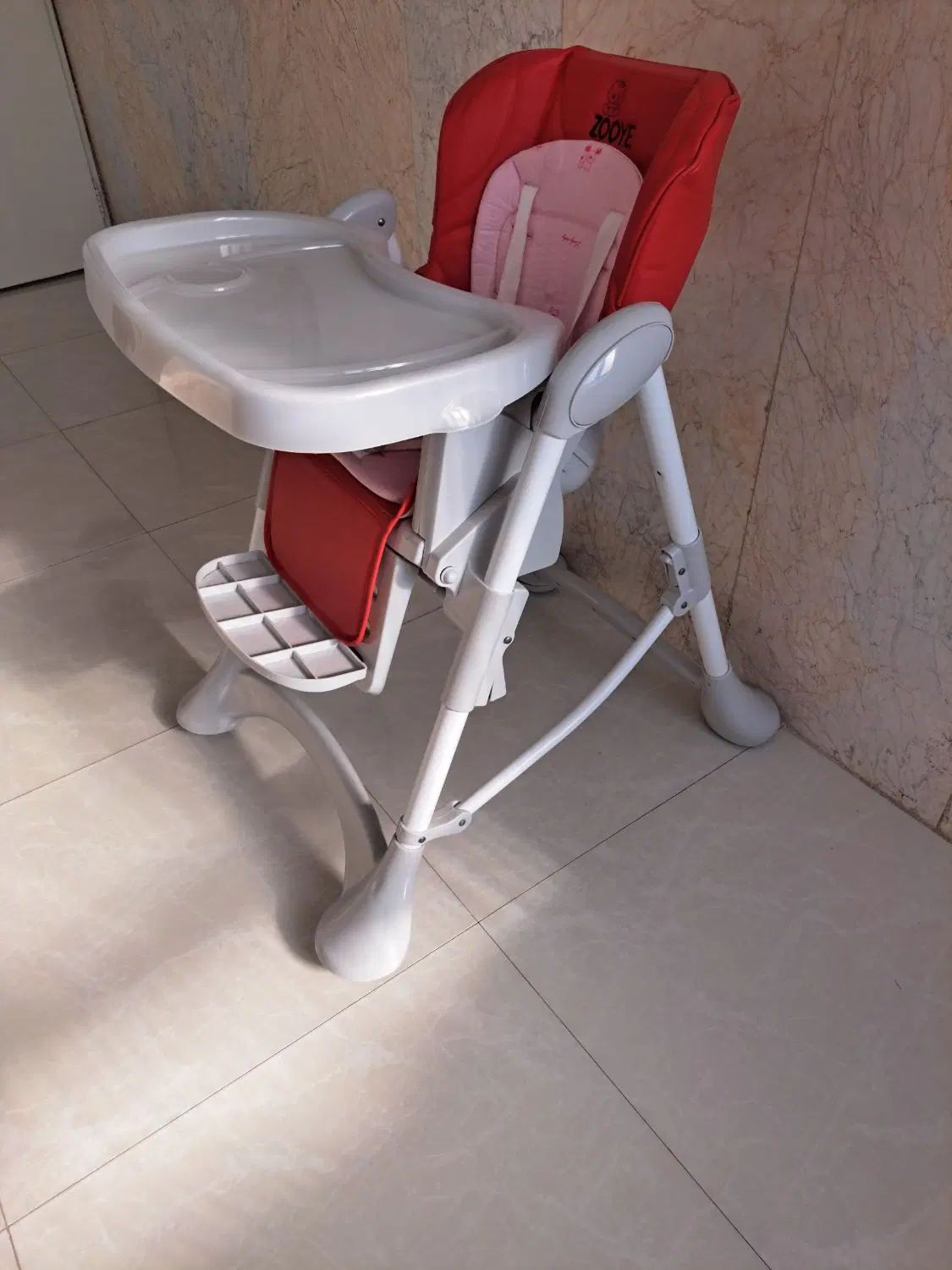 صندلی غذای زویی نو نو|تخت و صندلی بچه|گرمسار, |دیوار