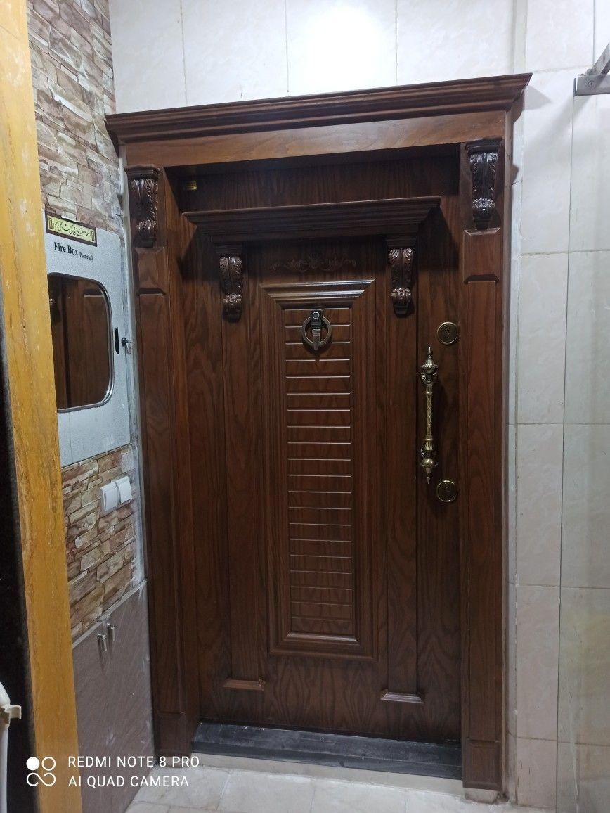 نمایشگاه و فروشگاه بزرگ درب ضد سرقت رادمهر|مصالح و تجهیزات ساختمان|اصفهان, رزمندگان|دیوار