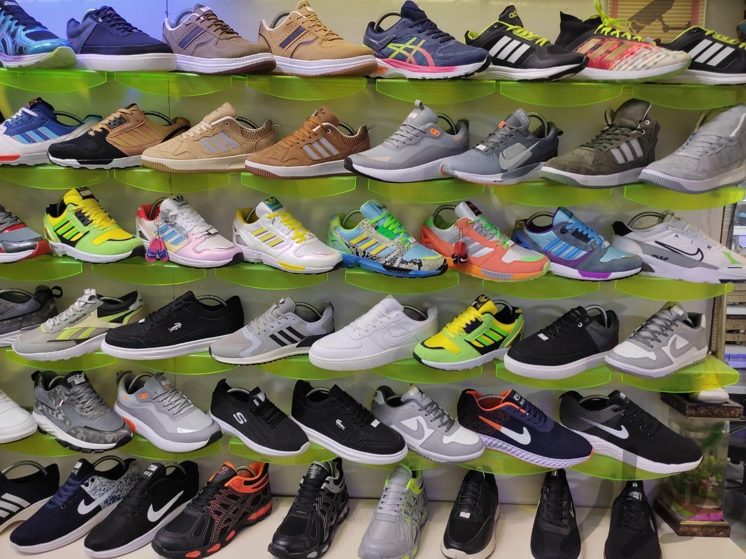 کفش کتونی اسپرت|عمده‌فروشی|مشهد, محله رده|دیوار