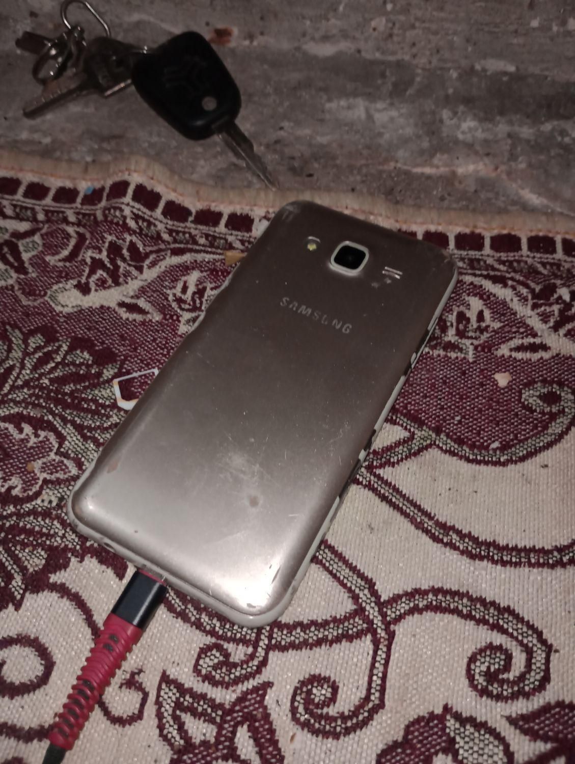 سامسونگ Galaxy J5 با حافظهٔ ۱۶ گیگابایت|موبایل|محمدیه-قزوین, |دیوار