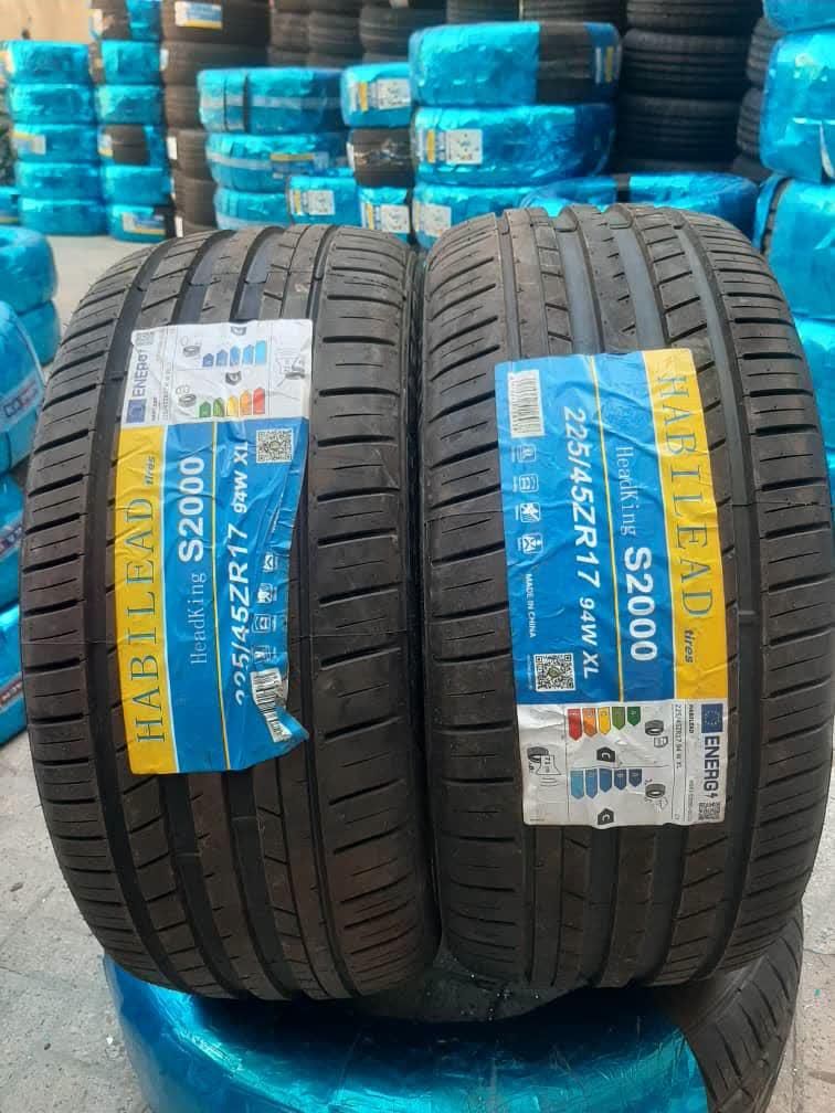 لاستیک235/40/18هابیلید عقب جلو255/35/18 بنز|قطعات یدکی و لوازم جانبی|تهران, شمیران‌نو|دیوار